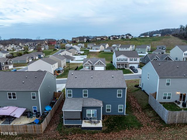 2472 Bridgeforth Crossing, Kingsport, TN 37664