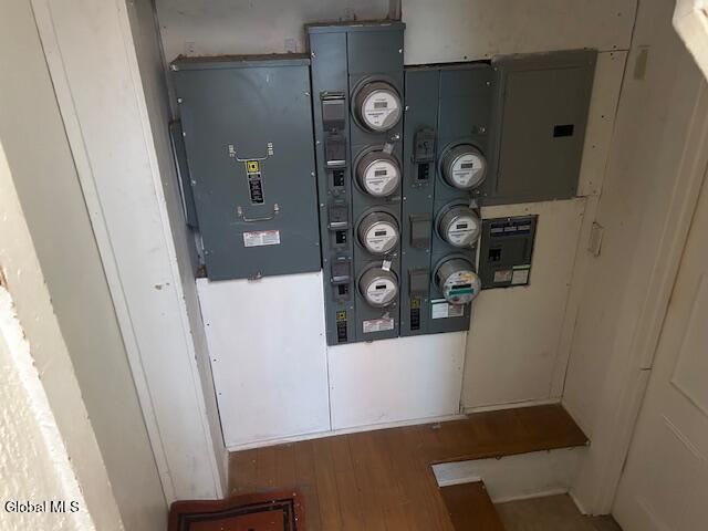 65 Columbia Street, Albany, NY 12210