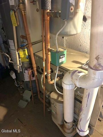 65 Columbia Street, Albany, NY 12210