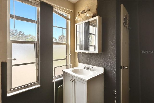 2605 YALE ROAD, South Daytona, FL 32119