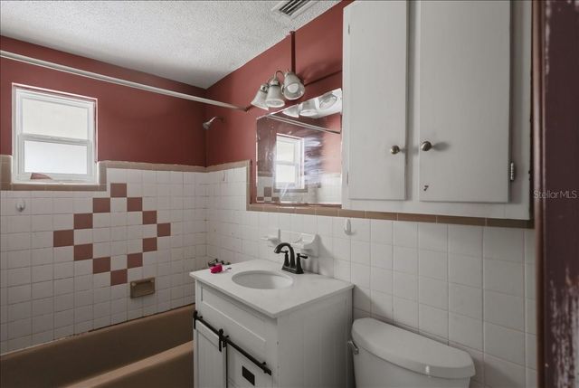 2605 YALE ROAD, South Daytona, FL 32119