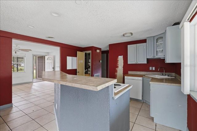 2605 YALE ROAD, South Daytona, FL 32119