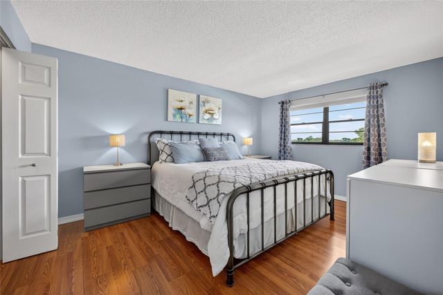 6080 80 STREET N 409, St Petersburg, FL 33709