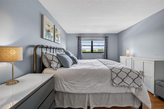 6080 80 STREET N 409, St Petersburg, FL 33709