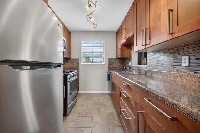 6080 80 STREET N 409, St Petersburg, FL 33709