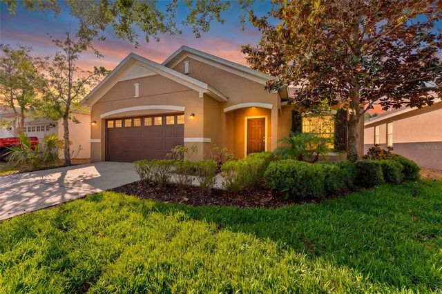 2916 WINGLEWOOD CIRCLE, Lutz, FL 33558
