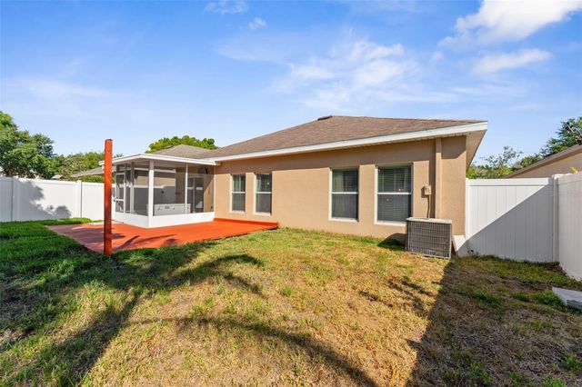 2916 WINGLEWOOD CIRCLE, Lutz, FL 33558
