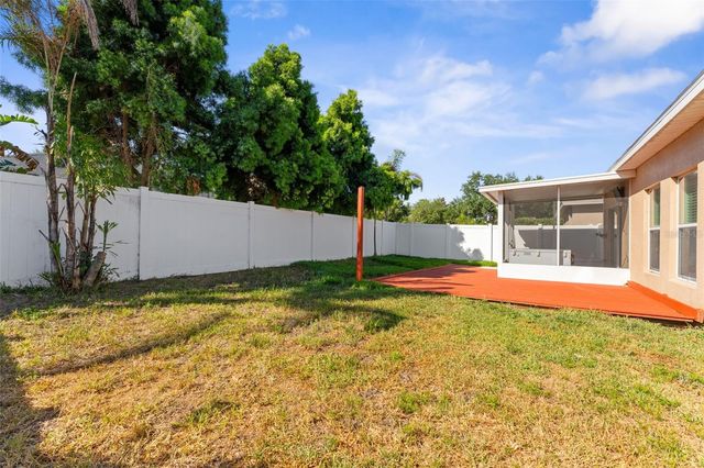 2916 WINGLEWOOD CIRCLE, Lutz, FL 33558