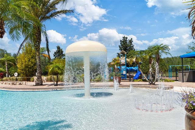2916 WINGLEWOOD CIRCLE, Lutz, FL 33558