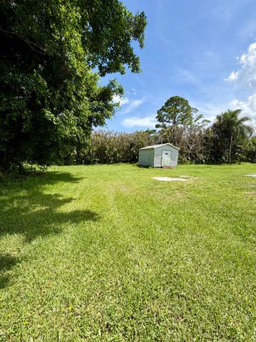 1864 SW College Street, Stuart, FL 34997