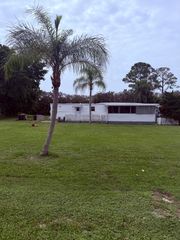 1864 SW College Street, Stuart, FL 34997