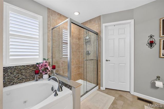 29 Edenshire Court 69B, Dardenne Prairie, MO 63368