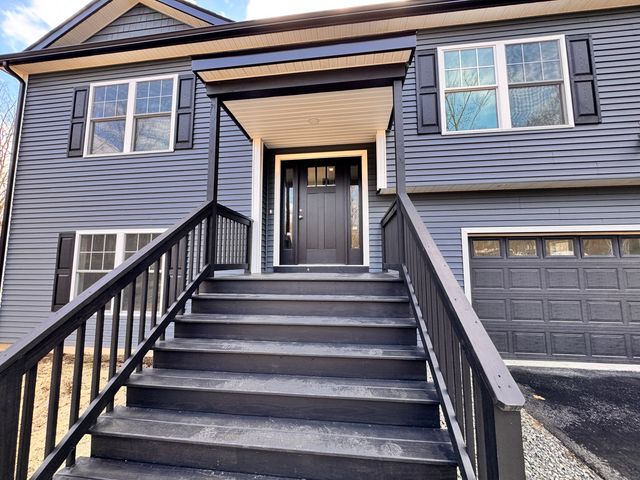 67 Paradise Drive, Brooklyn, CT 06234