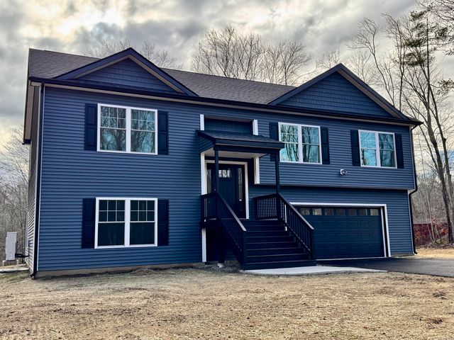 67 Paradise Drive, Brooklyn, CT 06234