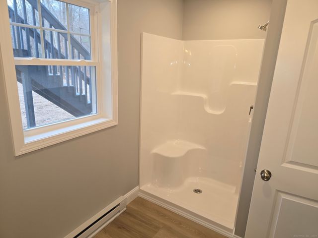 67 Paradise Drive, Brooklyn, CT 06234