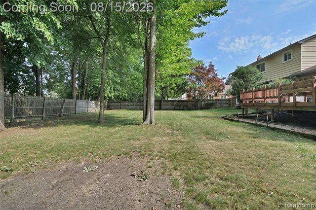 54359 Algonquin Drive, Utica, MI 48315