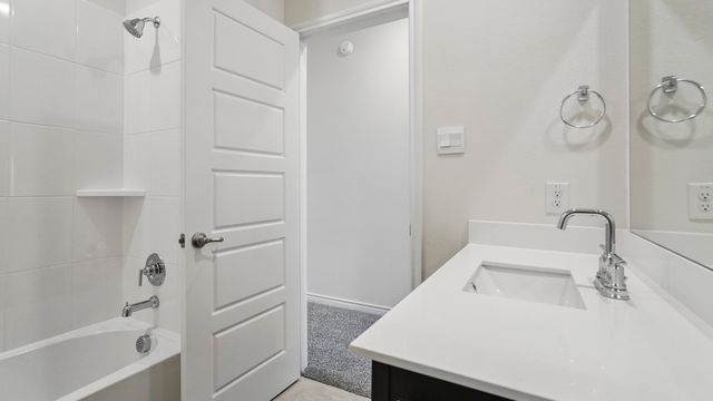 1916 Hellams Lane, Royse City, TX 75189