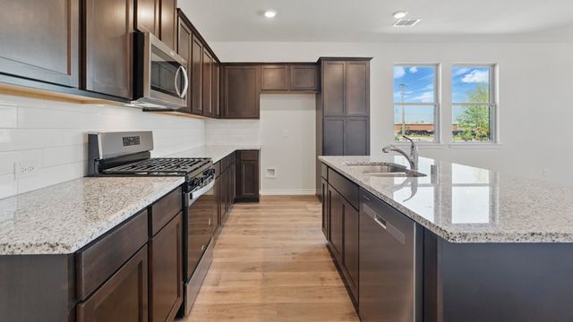 1916 Hellams Lane, Royse City, TX 75189