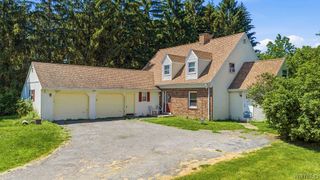 1513 Lake Road, Porter, NY 14174
