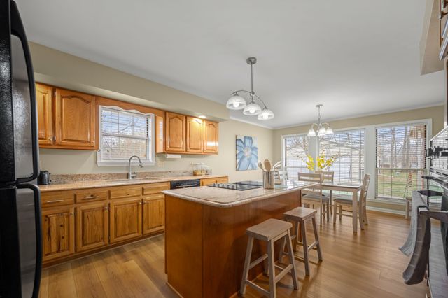 312 Southwinds Dr, Hermitage, TN 37076