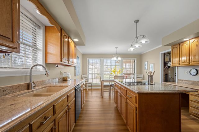 312 Southwinds Dr, Hermitage, TN 37076