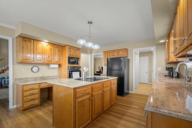 312 Southwinds Dr, Hermitage, TN 37076