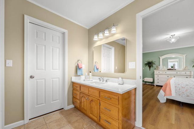 312 Southwinds Dr, Hermitage, TN 37076