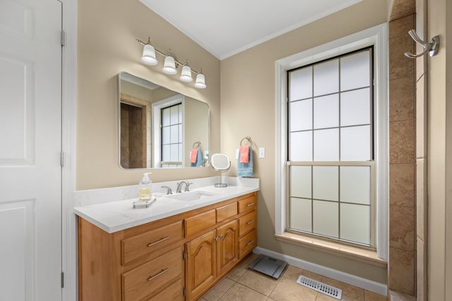 312 Southwinds Dr, Hermitage, TN 37076