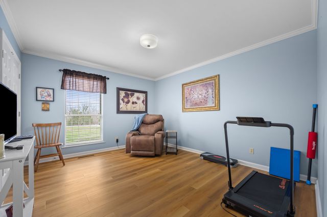 312 Southwinds Dr, Hermitage, TN 37076