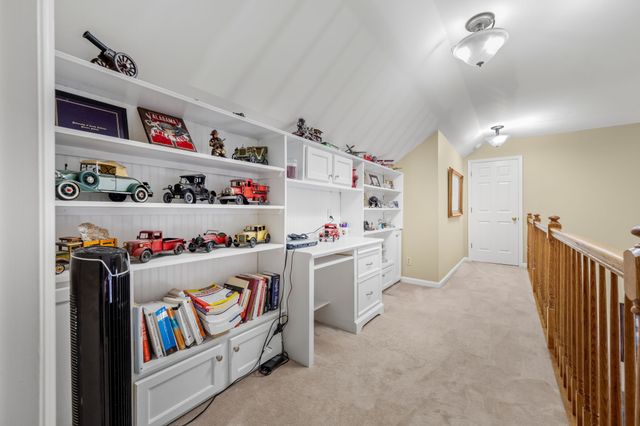 312 Southwinds Dr, Hermitage, TN 37076