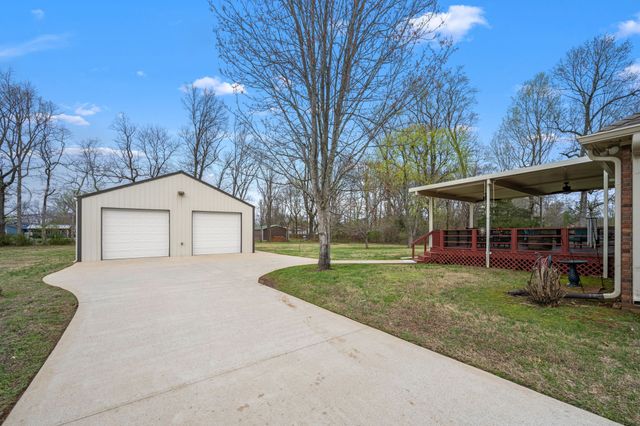 312 Southwinds Dr, Hermitage, TN 37076