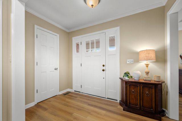 312 Southwinds Dr, Hermitage, TN 37076