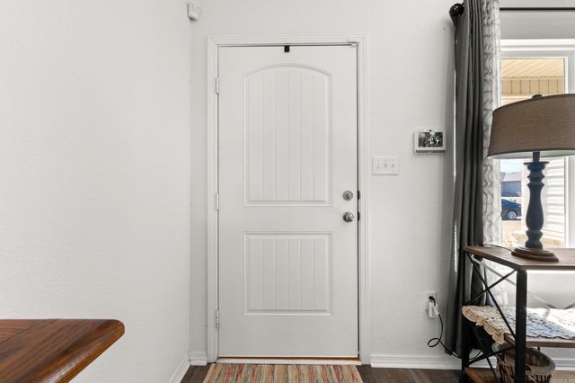 17 Curly Leaf, Conway, AR 72032