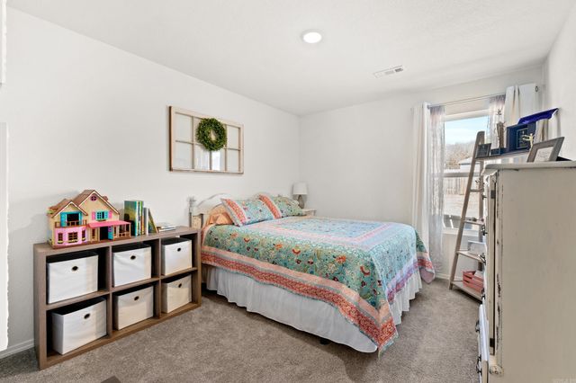 17 Curly Leaf, Conway, AR 72032