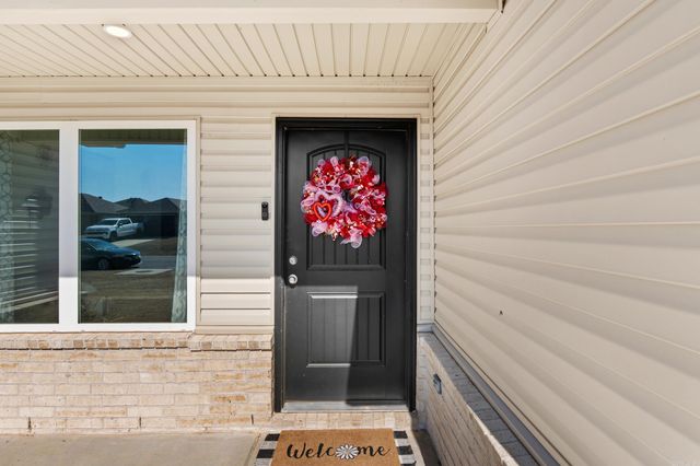 17 Curly Leaf, Conway, AR 72032