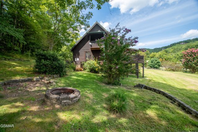 4105 Burning Tree Lane, Sevierville, TN 37862