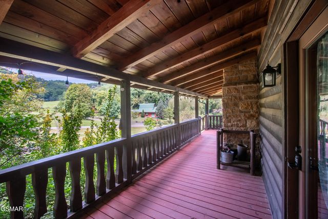 4105 Burning Tree Lane, Sevierville, TN 37862