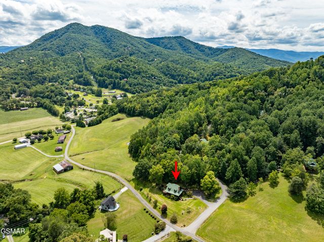 4105 Burning Tree Lane, Sevierville, TN 37862