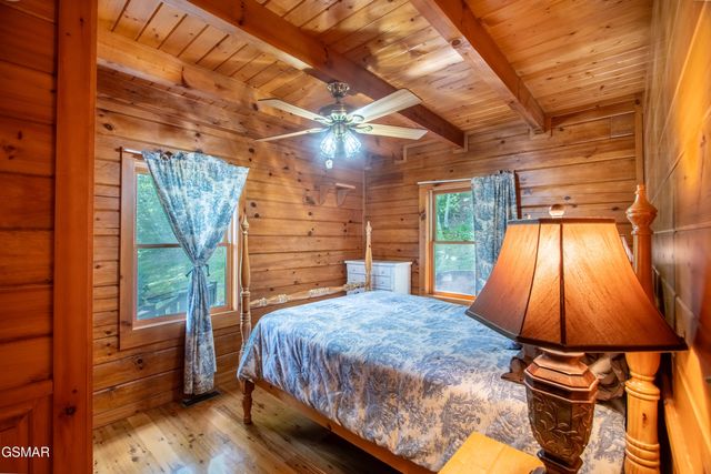 4105 Burning Tree Lane, Sevierville, TN 37862