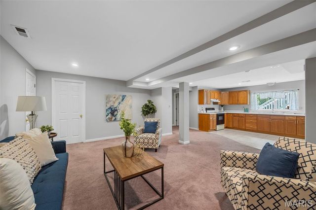3164 Willow Bend Drive, St Charles, MO 63303