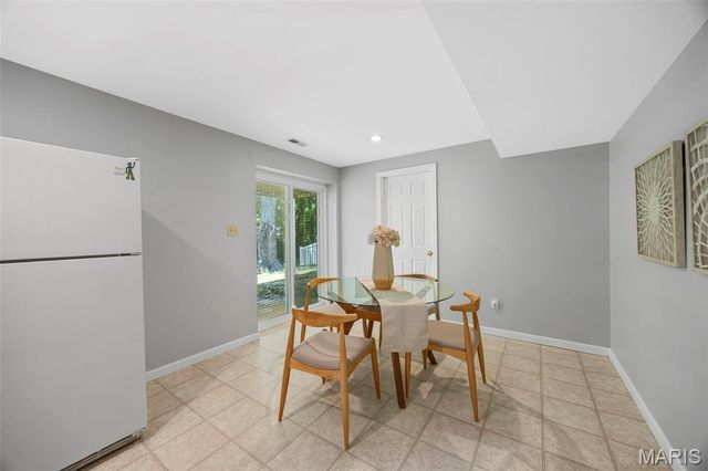 3164 Willow Bend Drive, St Charles, MO 63303