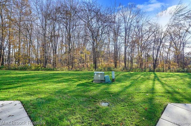 50406 Bay Run, Chesterfield, MI 48047