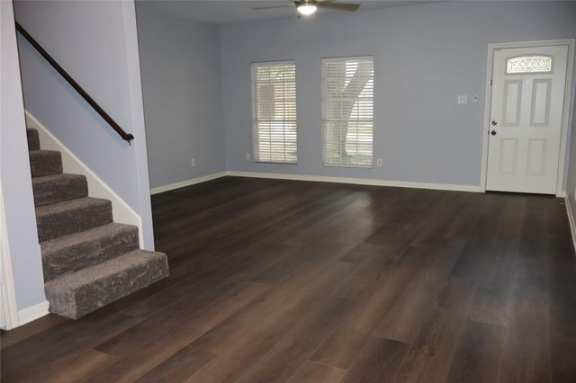 1063 Birnham Woods Boulevard, Pasadena, TX 77503