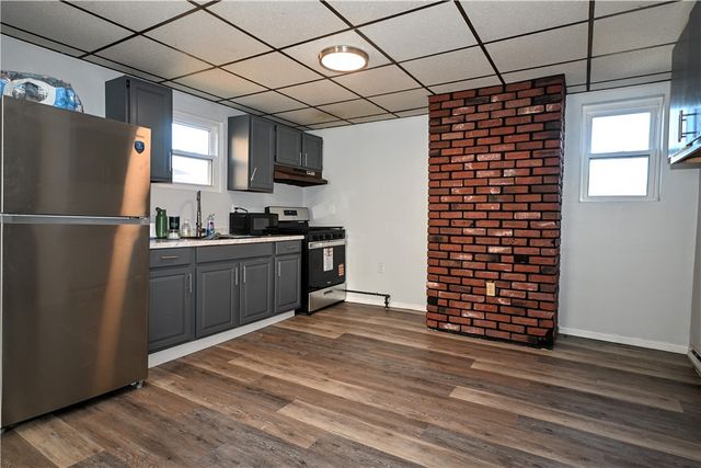 517 Carothers Ave, Carnegie, PA 15106