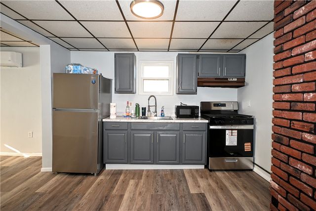 517 Carothers Ave, Carnegie, PA 15106