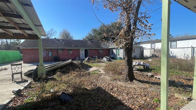 255 Mcfarland Road, Houston, TX 77060