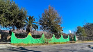 255 Mcfarland Road, Houston, TX 77060