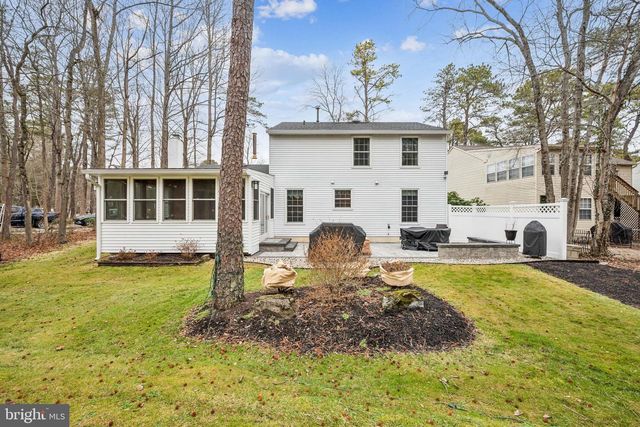 13 LADY DIANA CIR, Marlton, NJ 08053