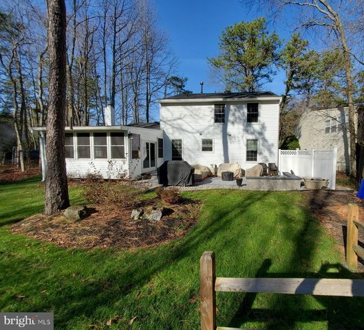 13 LADY DIANA CIR, Marlton, NJ 08053