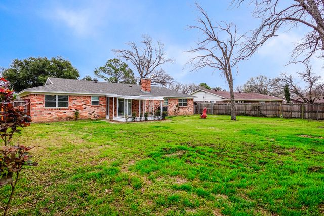 4317 Keeter Drive, North Richland Hills, TX 76180